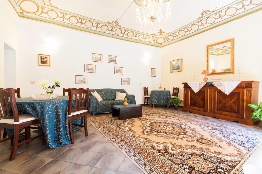 باليرمو B&B Locami Piazzetta Messinese المظهر الخارجي الصورة
